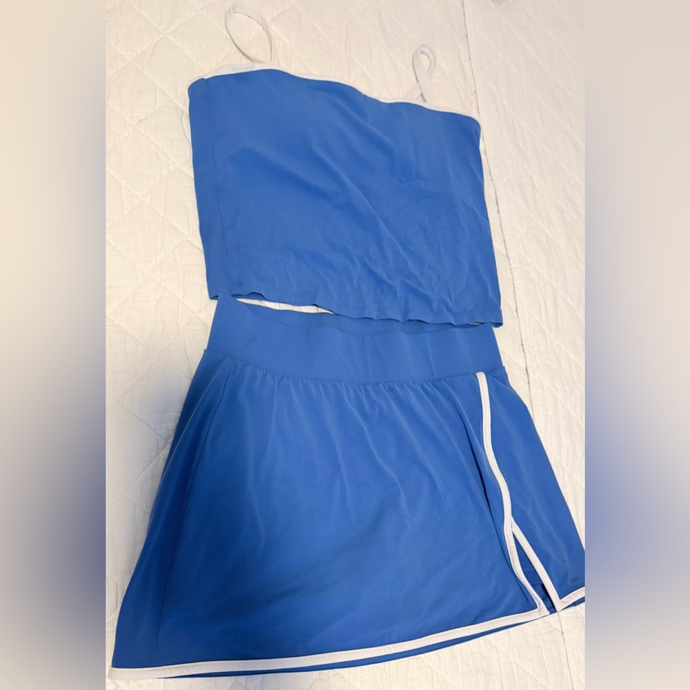 Women’s all in motion everyday soft-Royal Blue Two-Piece Outfit with White Trim.